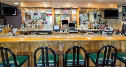 Rodeway Inn Lakeville