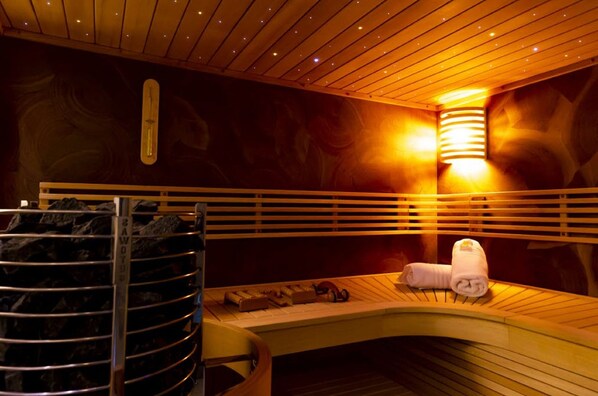 Turkish bath/hammam, facials, massages