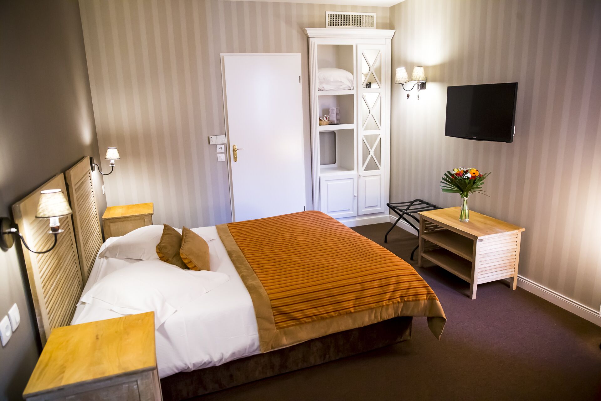 Minibar, una cassaforte in camera, con stile personalizzato