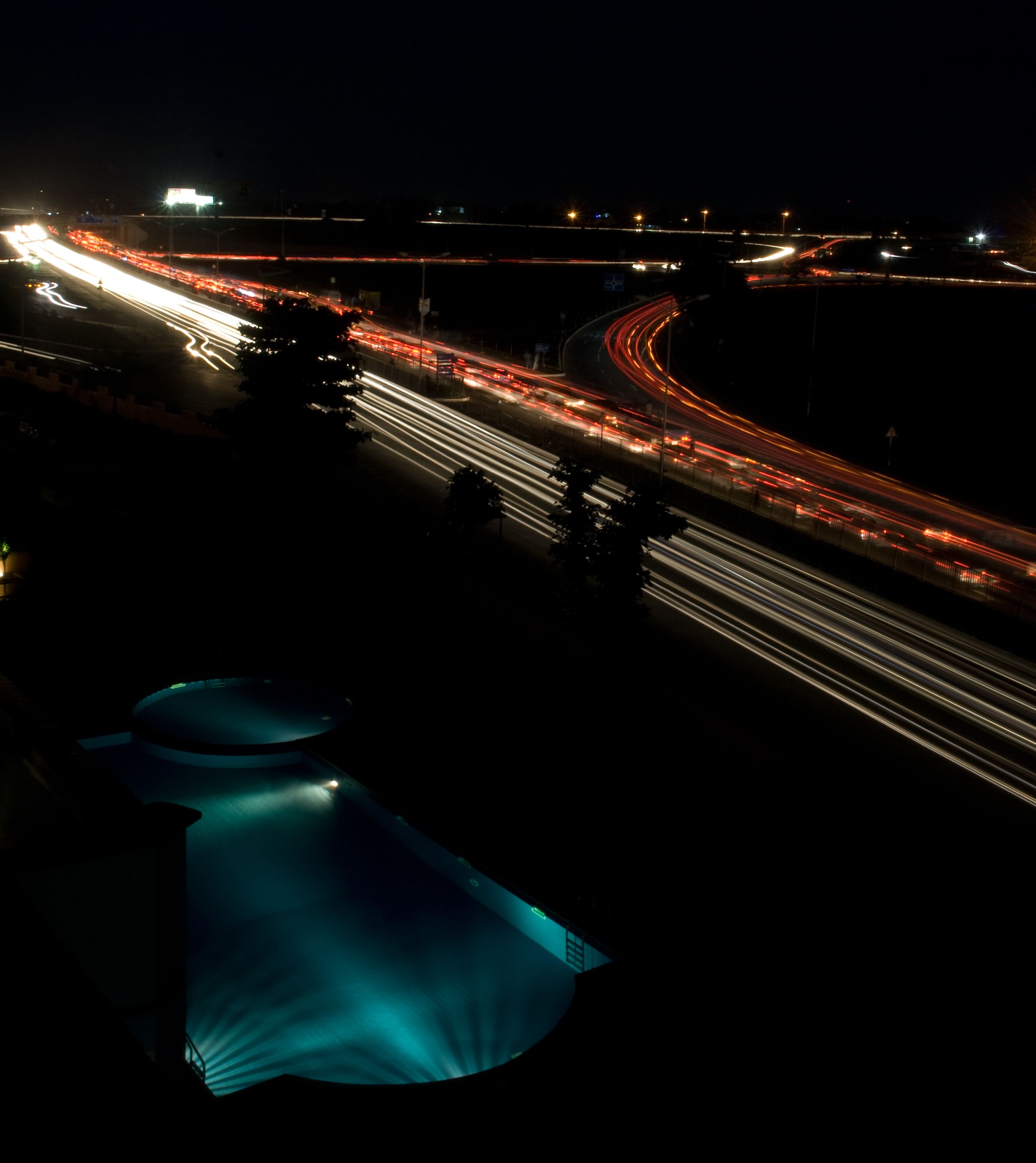 outdoor pool, pool loungers