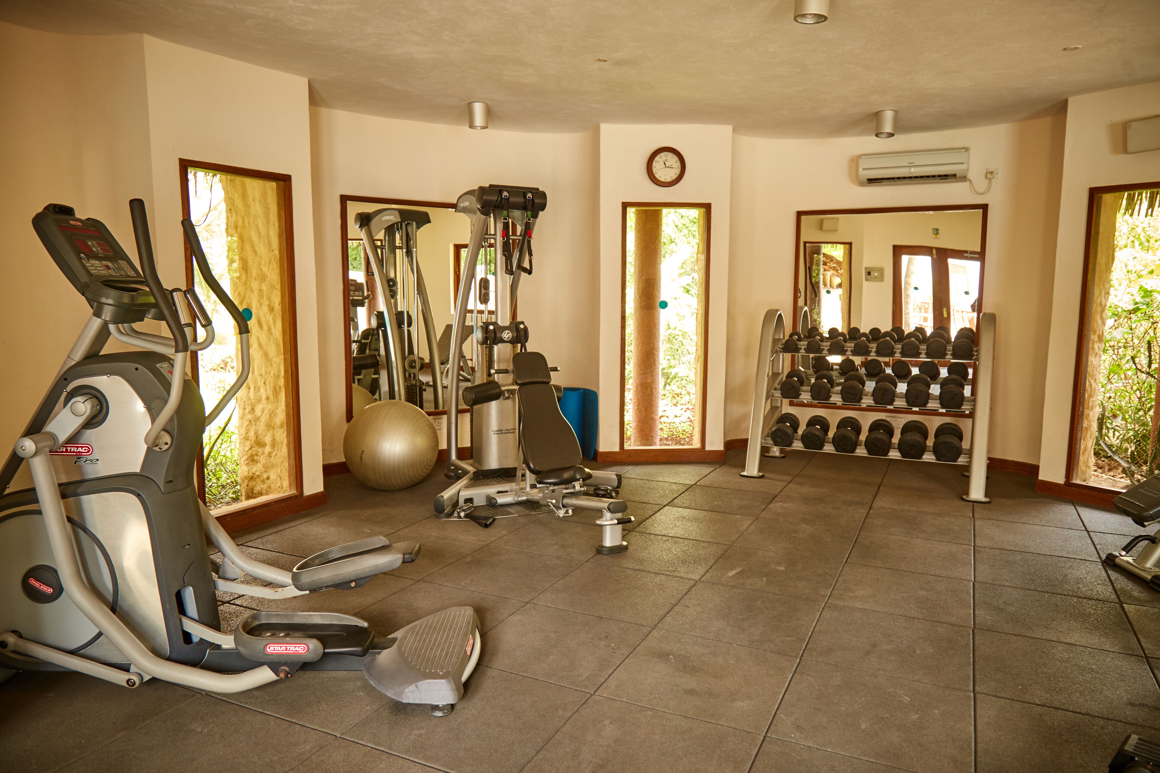 Foto - Pinewood Beach Resort and Spa