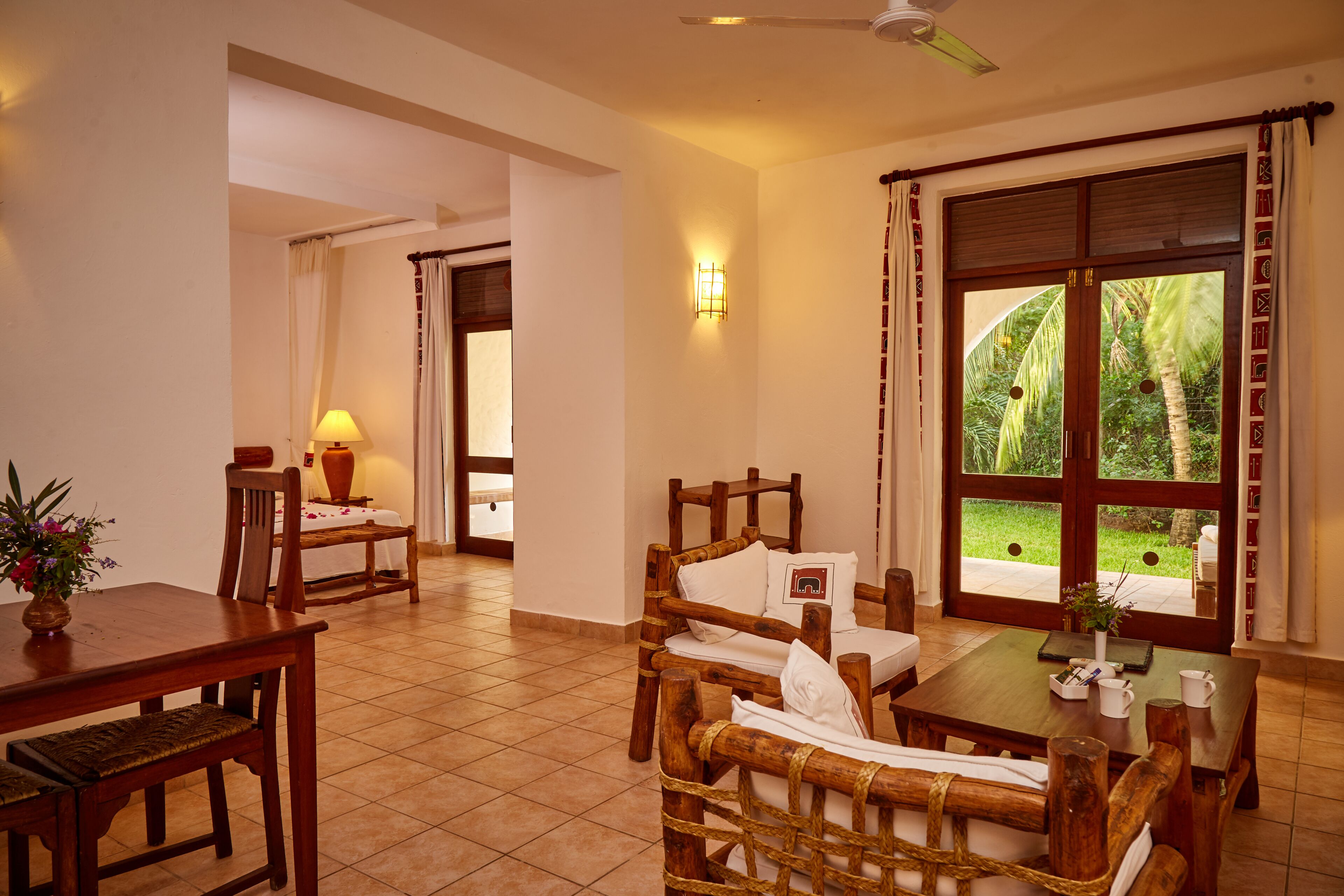 Foto - Pinewood Beach Resort and Spa