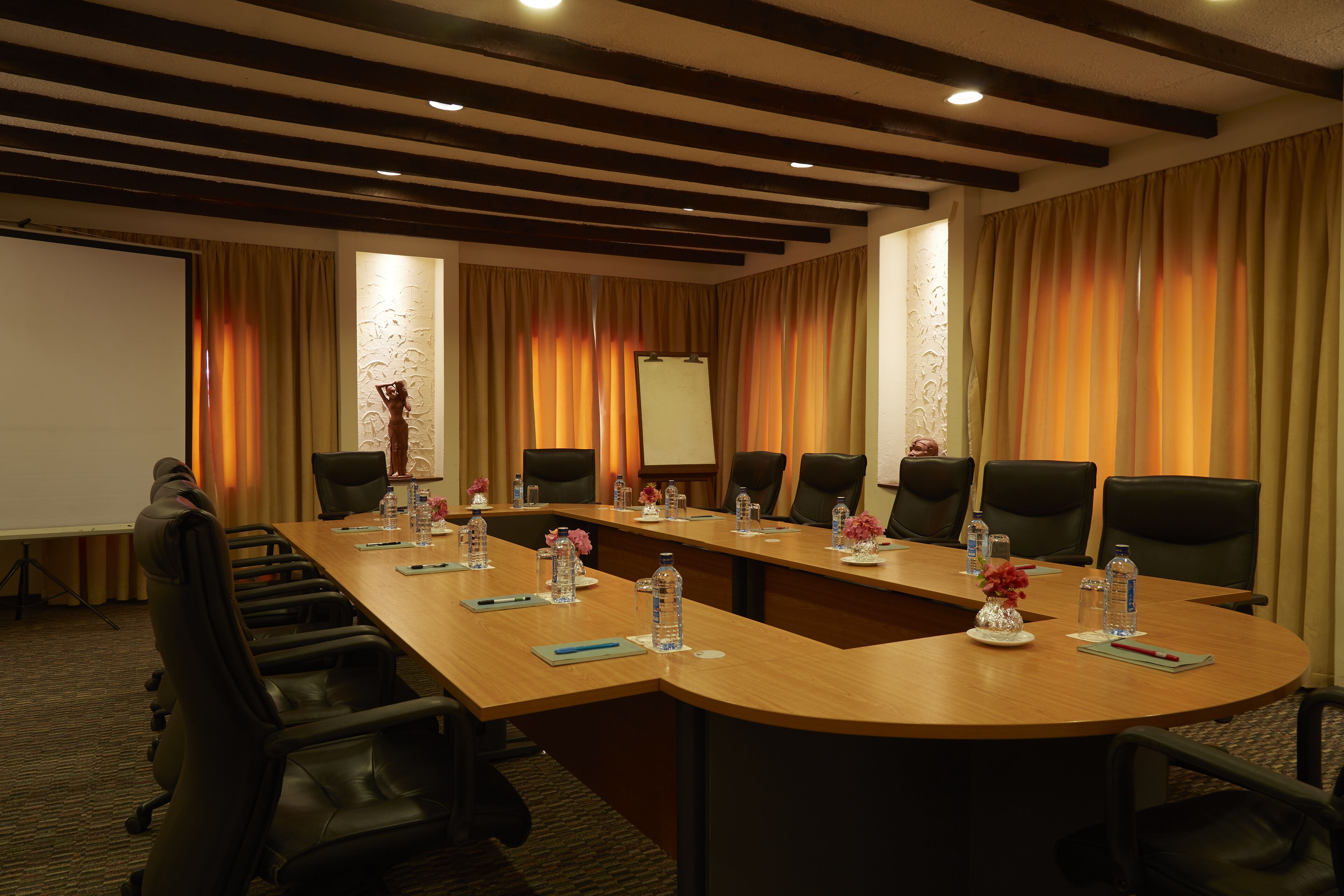 Foto - Pinewood Beach Resort and Spa