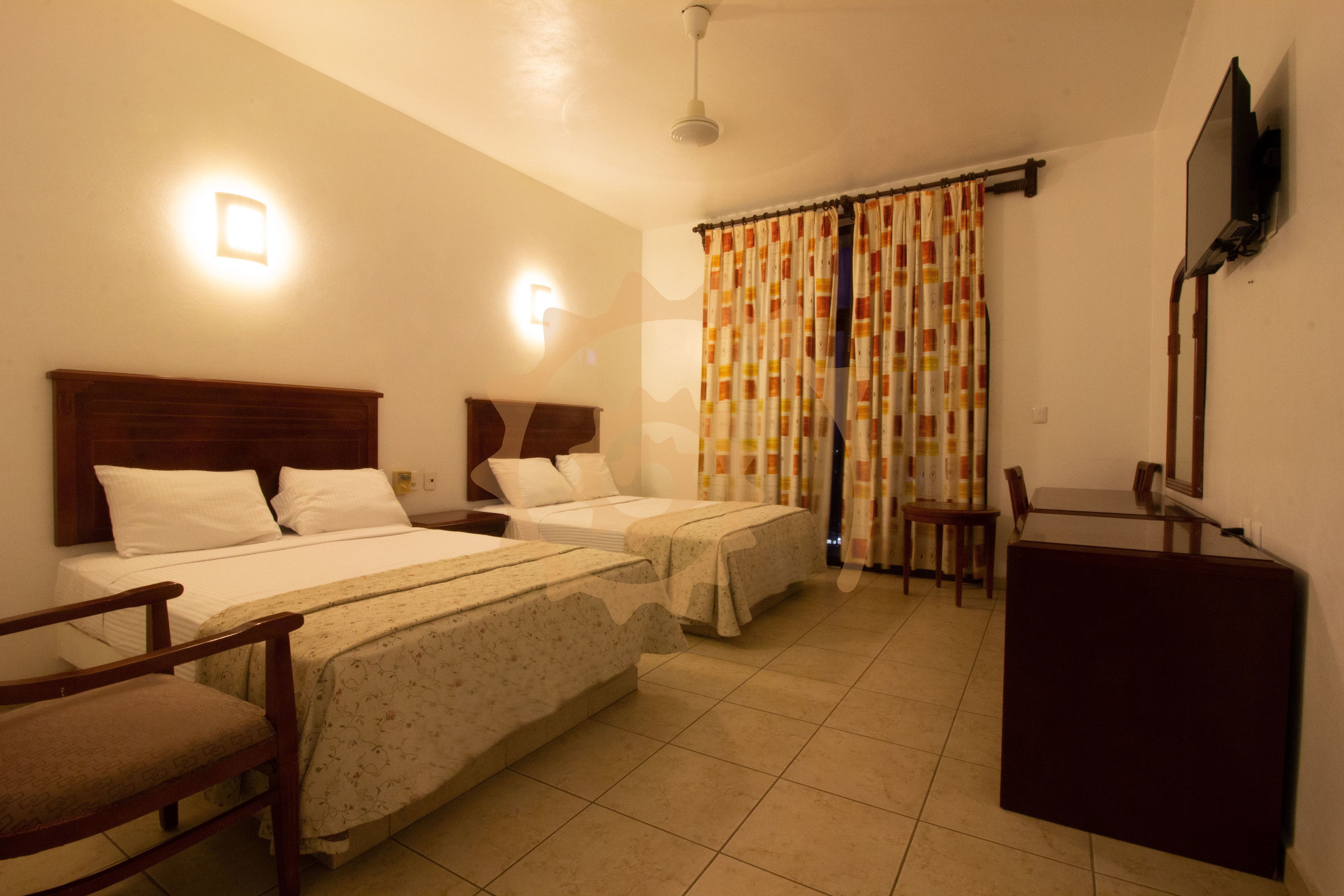 Hypo-allergenic bedding, in-room safe, desk, iron/ironing board