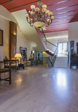 Interior entrance - Grecian Castle Hotel (Chios)