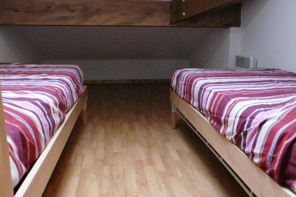 Apartemen, 1 kamar tidur (4 personnes) | Meja kerja, Wi-Fi gratis, dan seprai linen