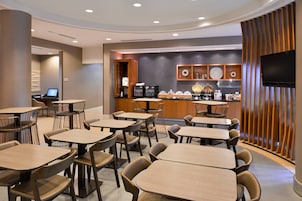 Desayuno buffet incluido todos los días