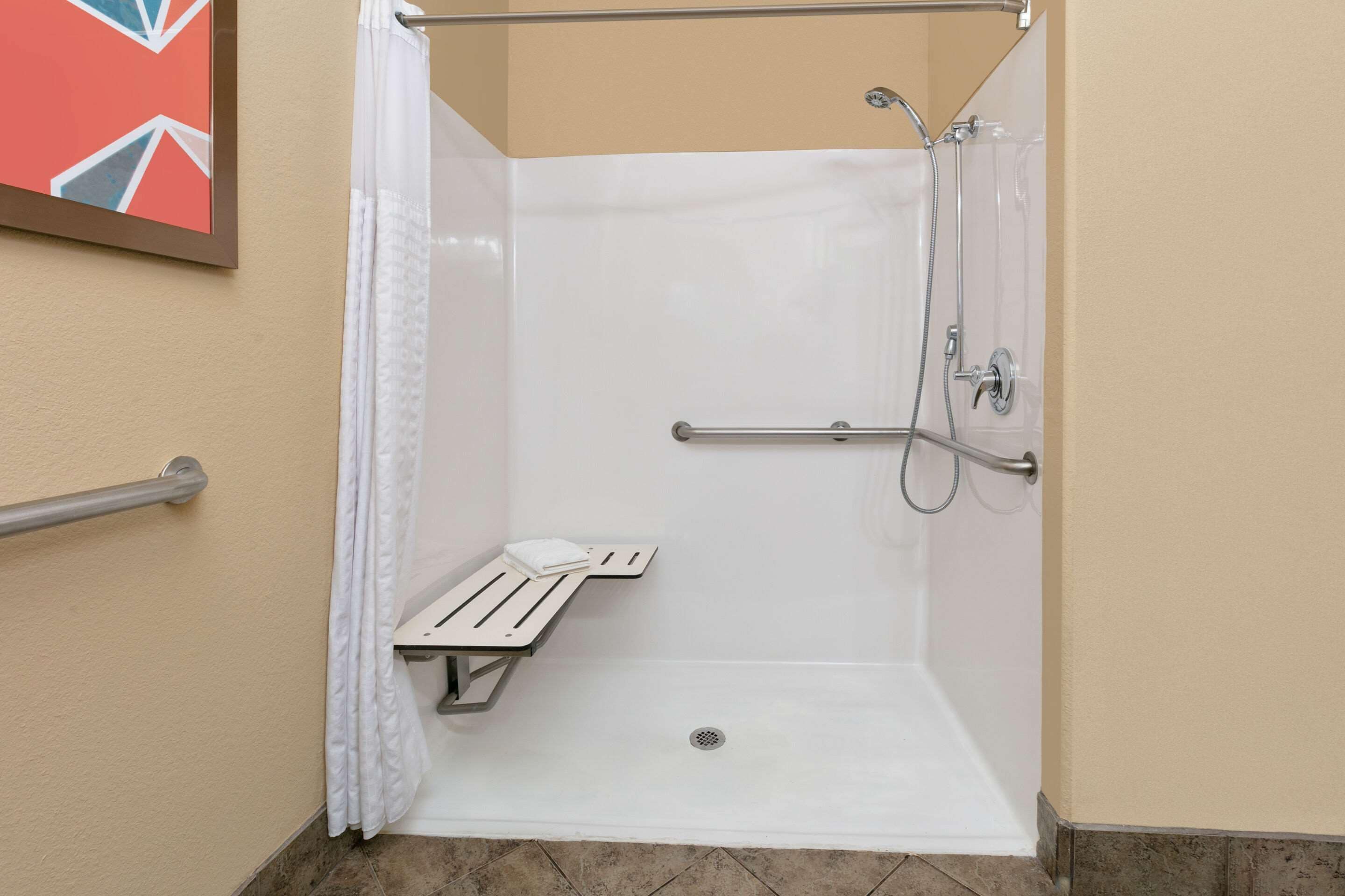 premium bedding, in-room safe, desk, laptop workspace