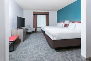 Premium bedding, in-room safe, desk, laptop workspace - Comfort Suites Arlington - Entertainment District (Arlington)