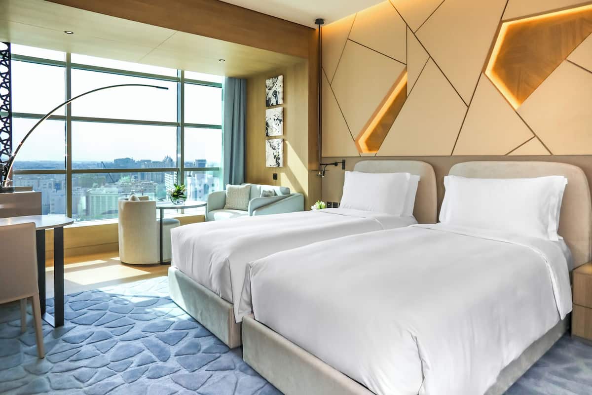 ห้องพรีเมียม, วิวเมือง (Twin Beds) | 1 ห้องนอน, เครื่องนอนระดับพรีเมียม, ผ้านวมขนเป็ด, มินิบาร์