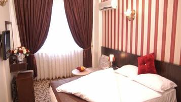 Quarto solteiro | Vista do quarto