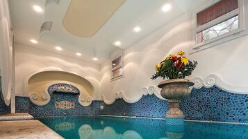 Piscina coperta