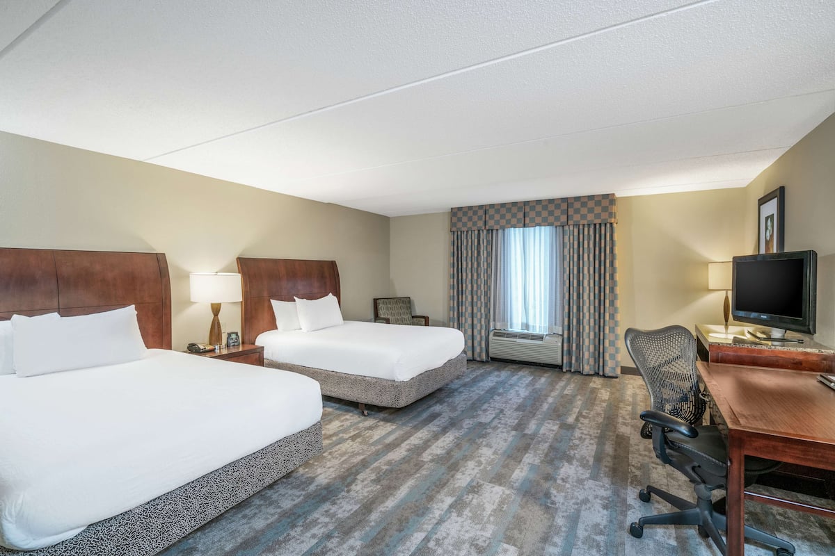 1 slaapkamer, luxe beddengoed, een kluis op de kamer, een bureau