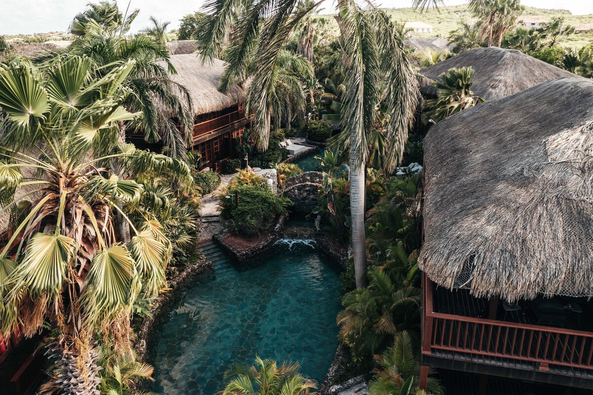 Kontiki Beach Resort