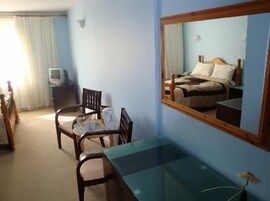 Tabla de planchar con plancha y cunas gratuitas 