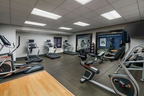 Fitness facility - Hampton Inn & Suites West Sacramento (West Sacramento)