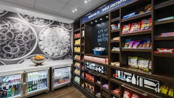 Snack bar