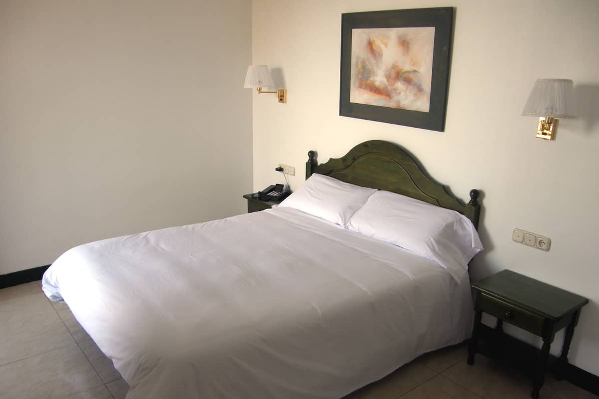 Blackout curtains, free WiFi, bed sheets
