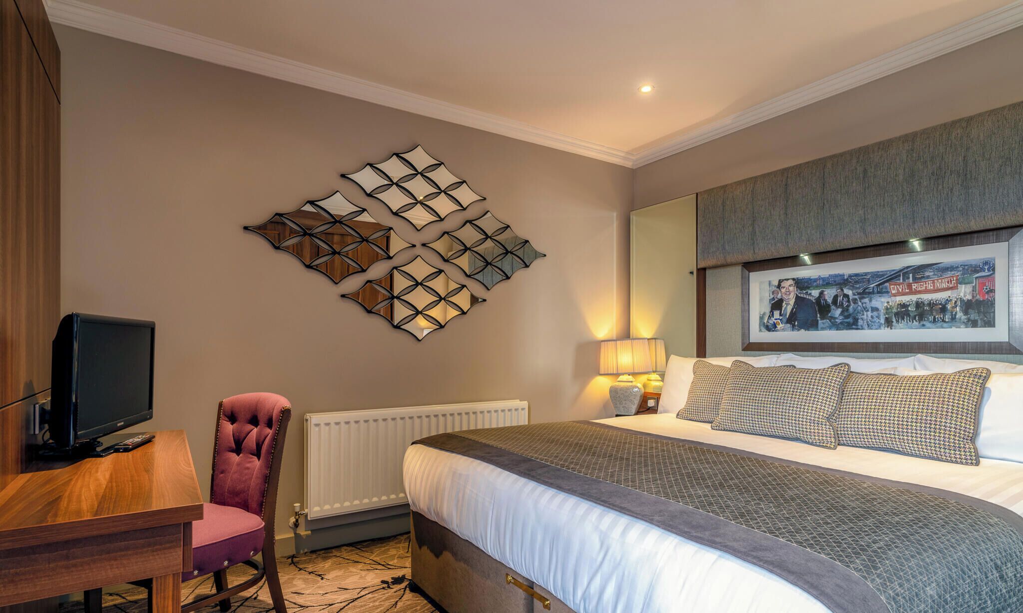 Executive Suite | Peralatan tempat tidur hipoalergenik, langsir/tirai gelap terus 