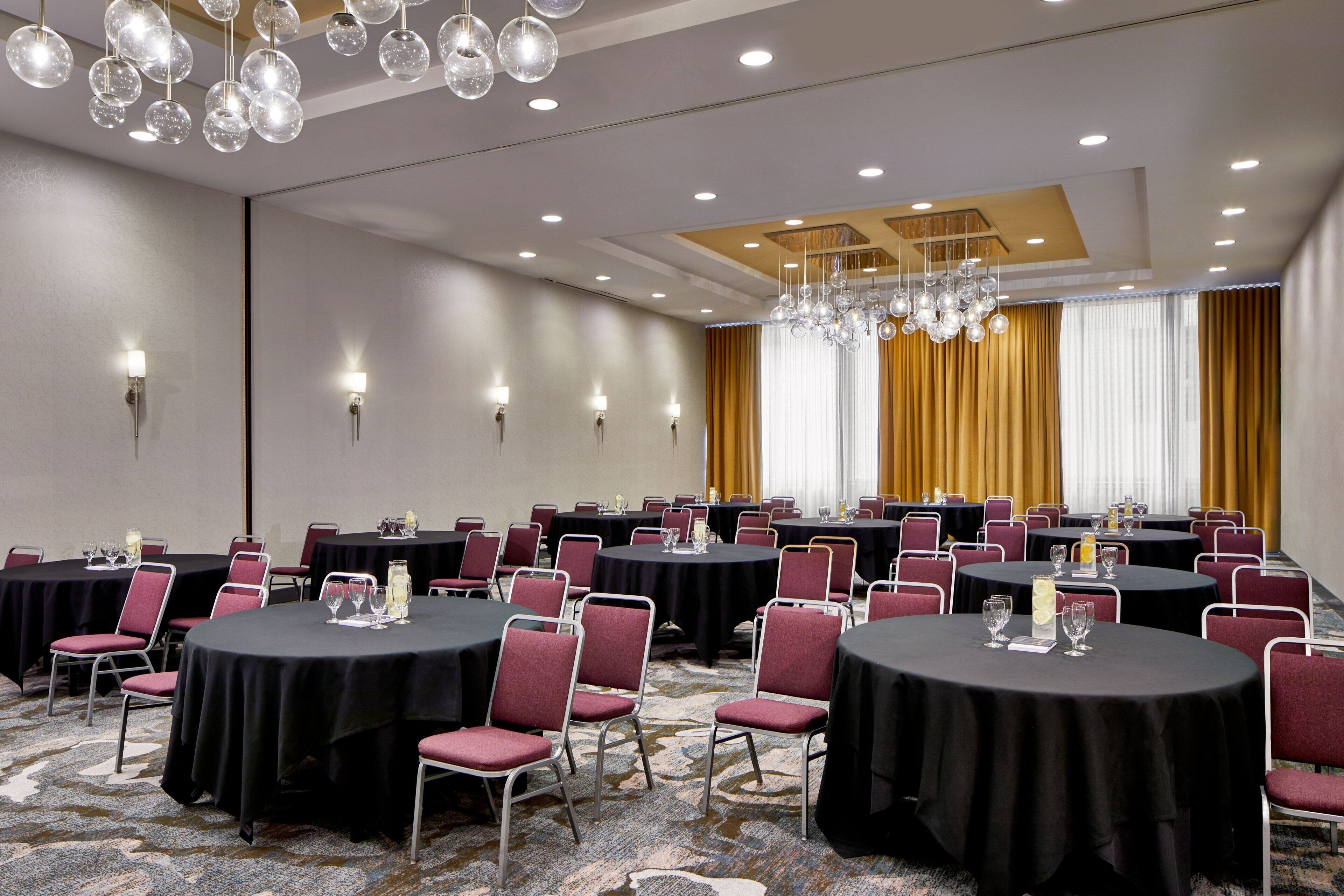 Foto - Courtyard by Marriott Portland City Center