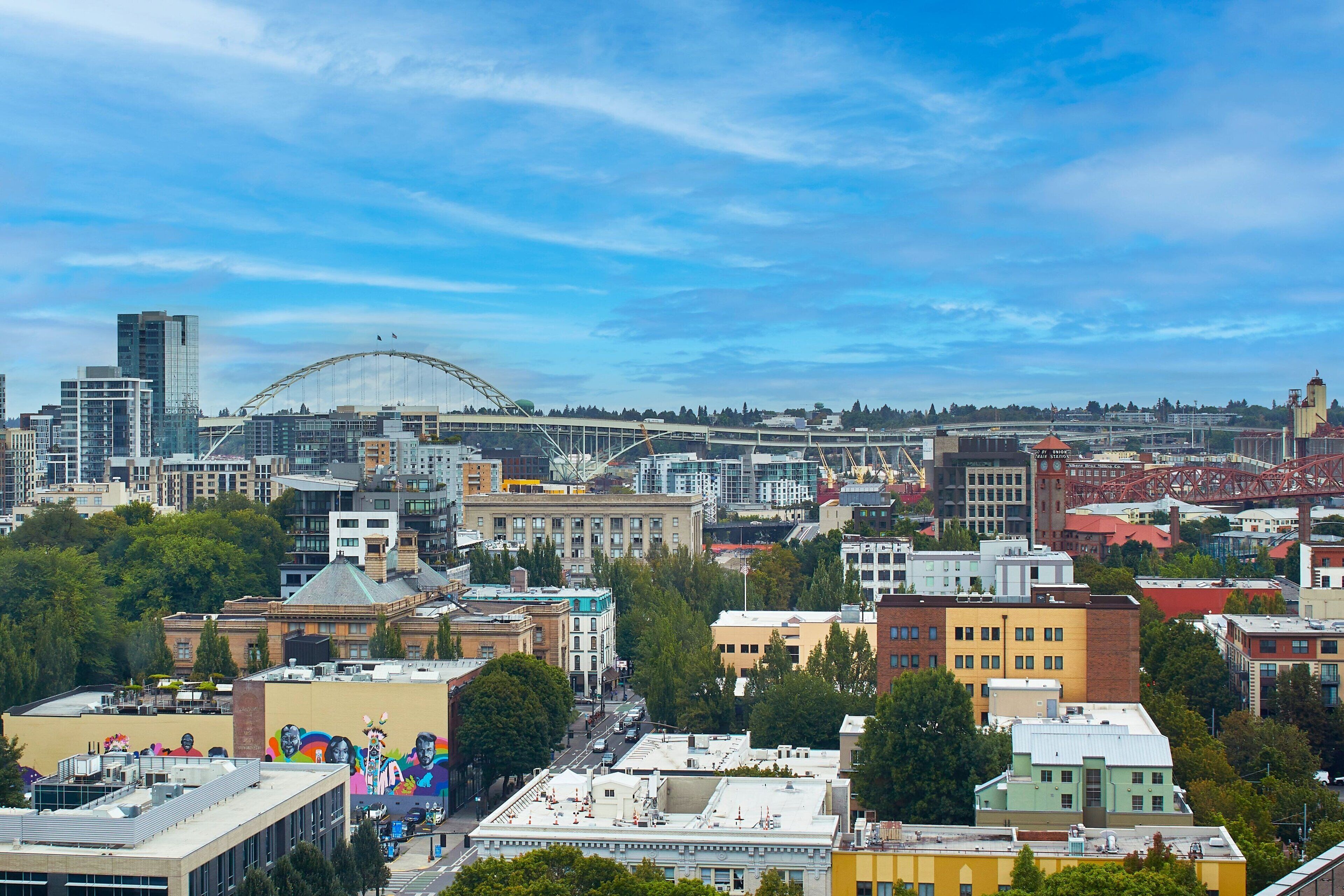 premium bedding, in-room safe, desk, laptop workspace