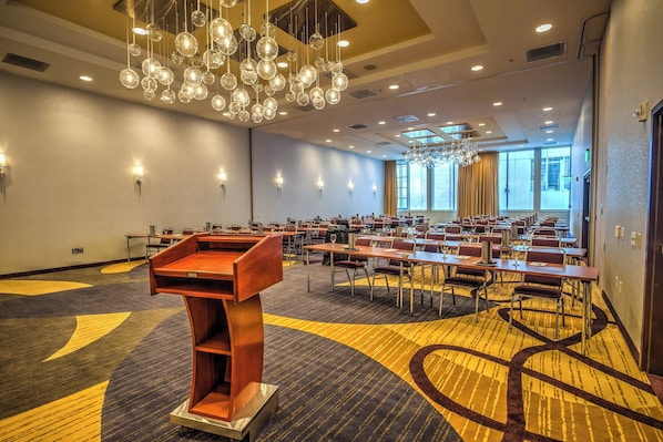 Meeting facility