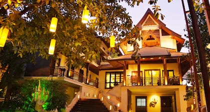 De Naga Hotel Chiang Mai
