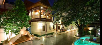 De Naga Hotel Chiang Mai