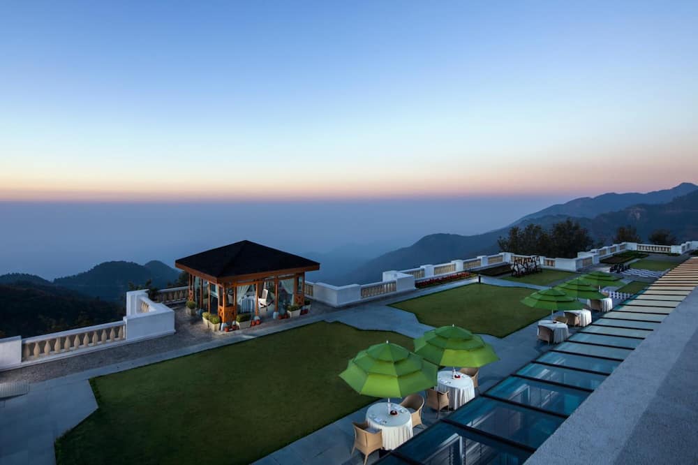 Jaypee Residency Manor