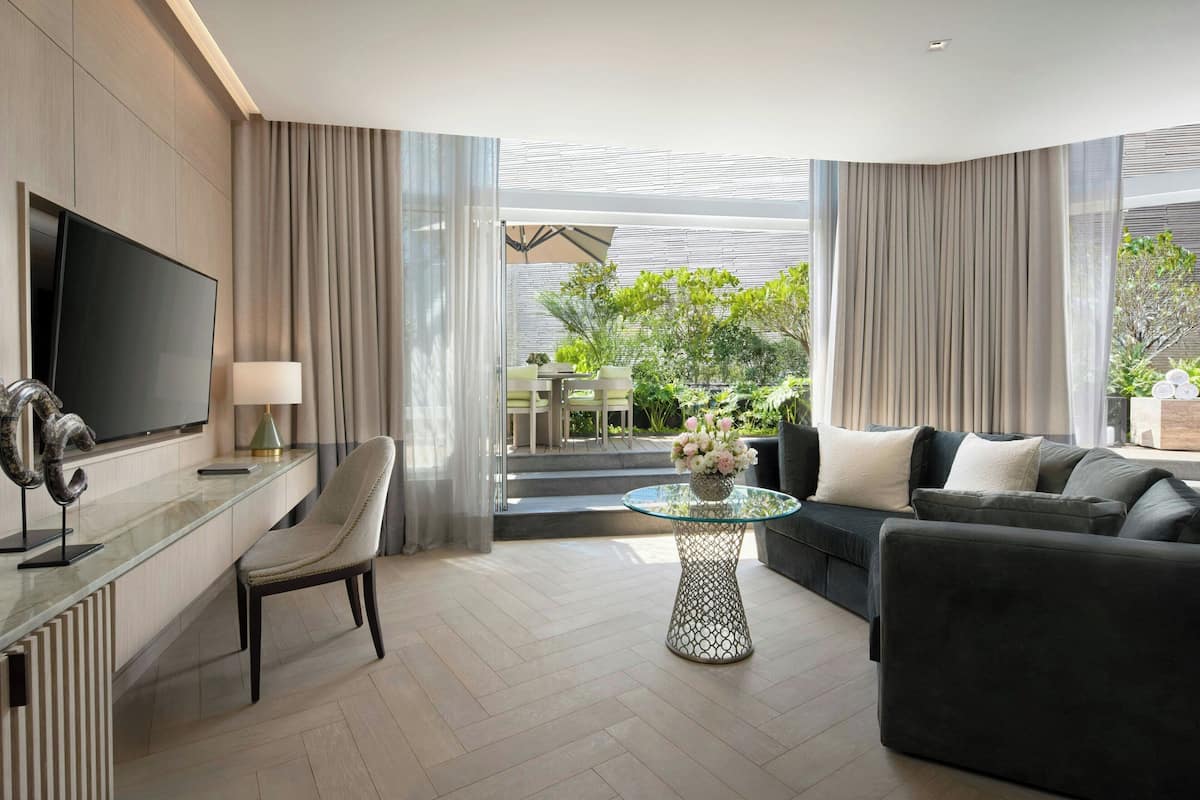 Suite, 1 King-Bett, Terrasse | 1 Schlafzimmer, hochwertige Bettwaren, Minibar, Zimmersafe