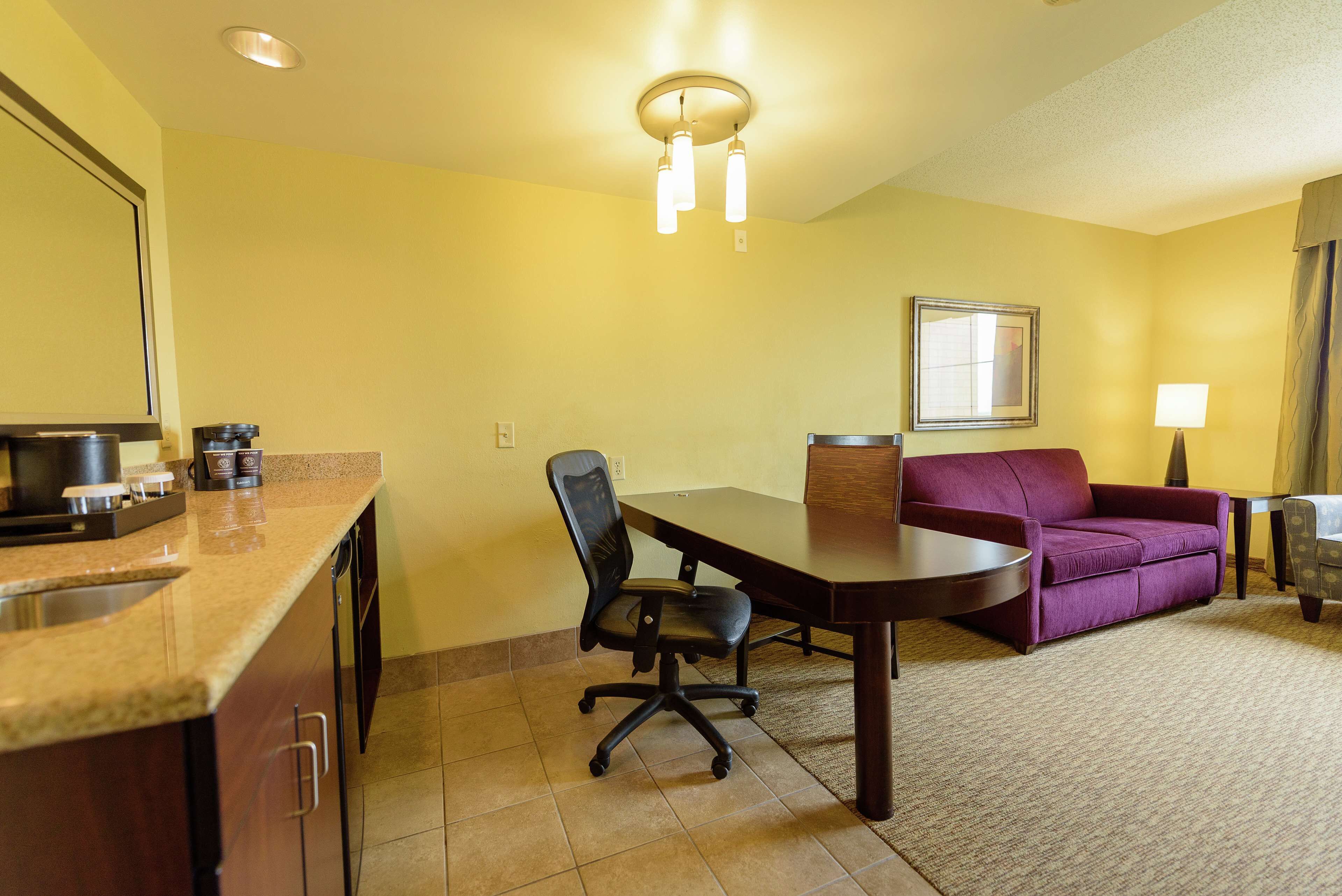 1 bedroom, minibar, in-room safe, desk