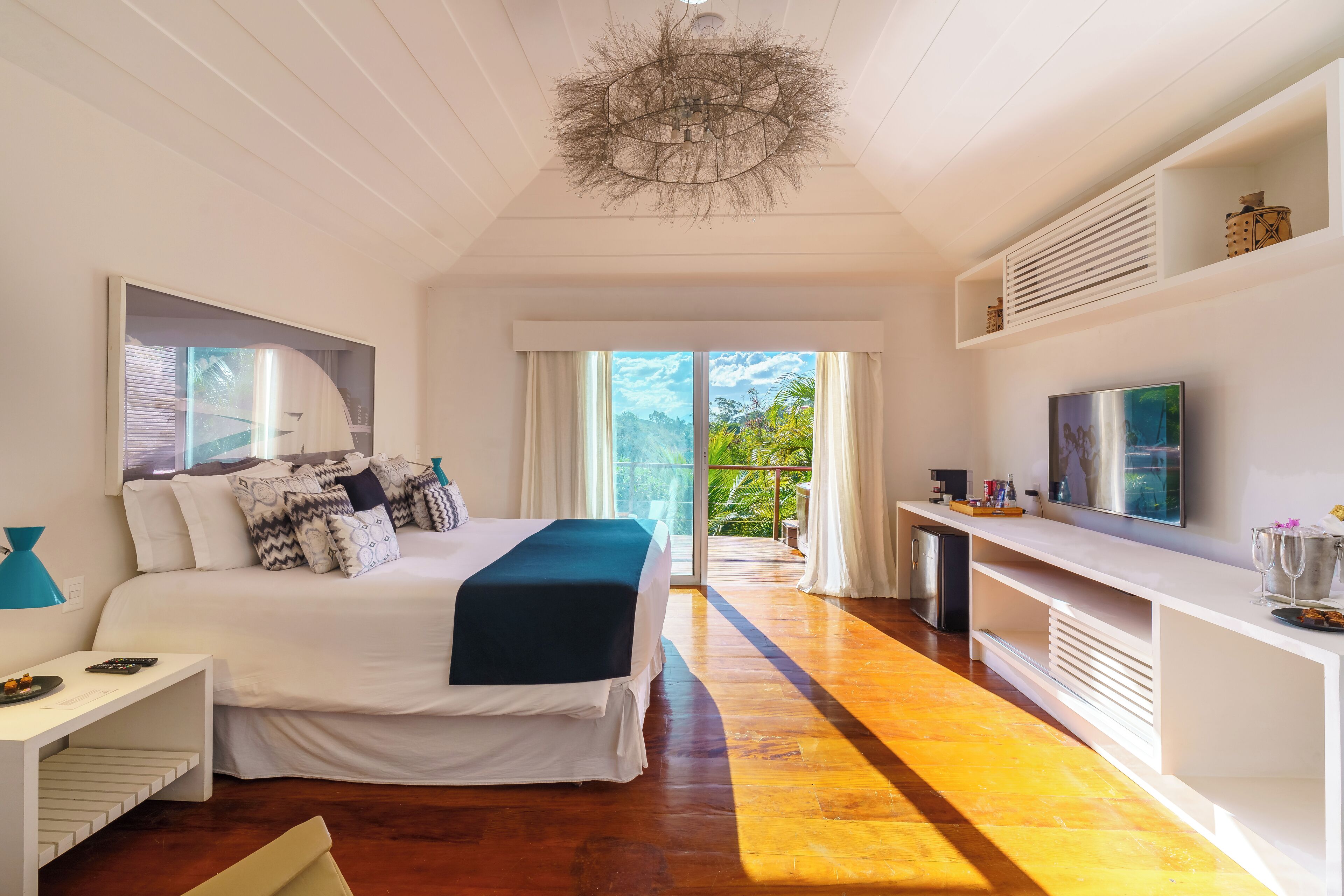 Suíte Superior | Minibar, caja fuerte, decoración individual y mobiliario individual