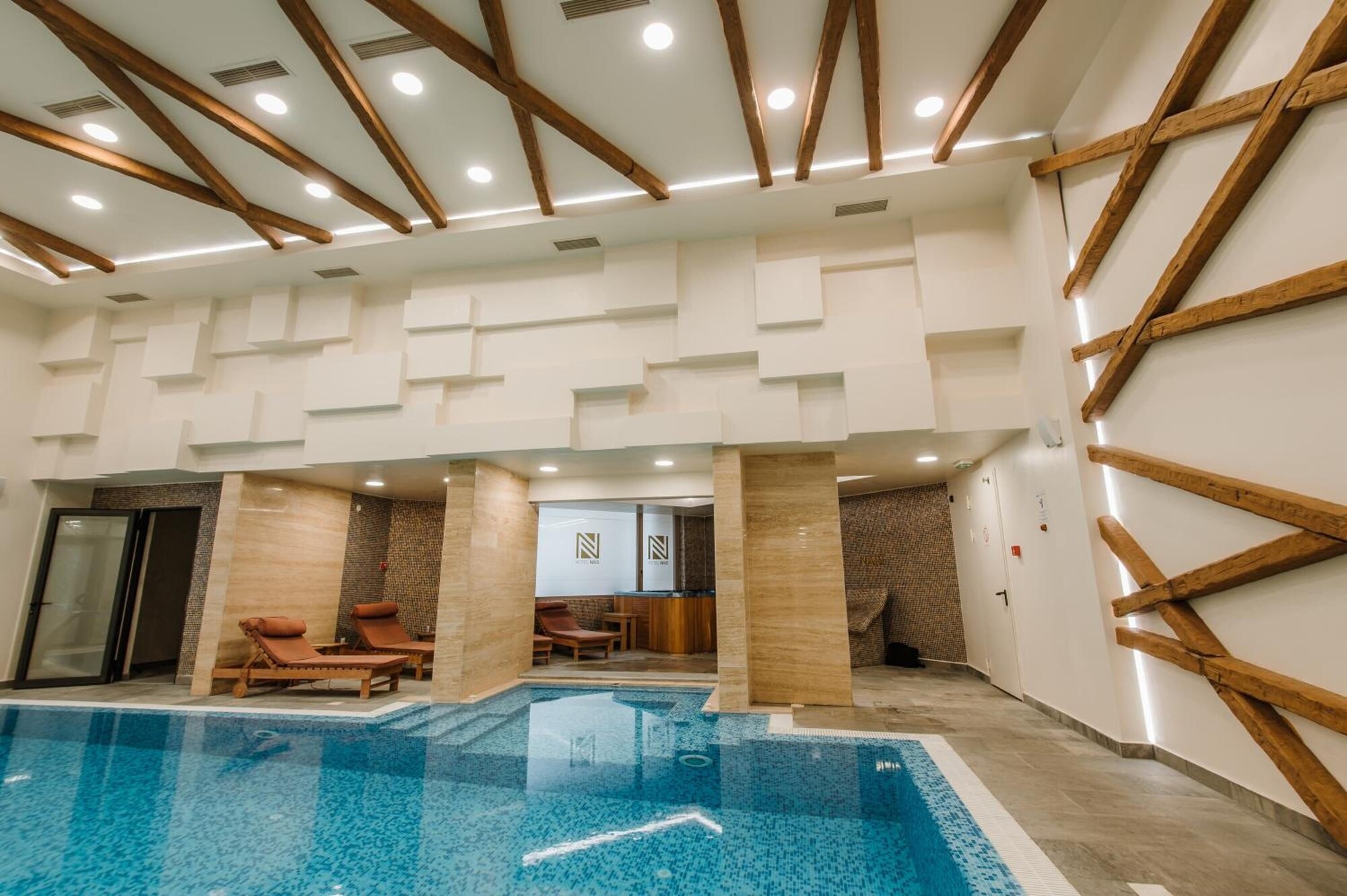 2 Star Hotels