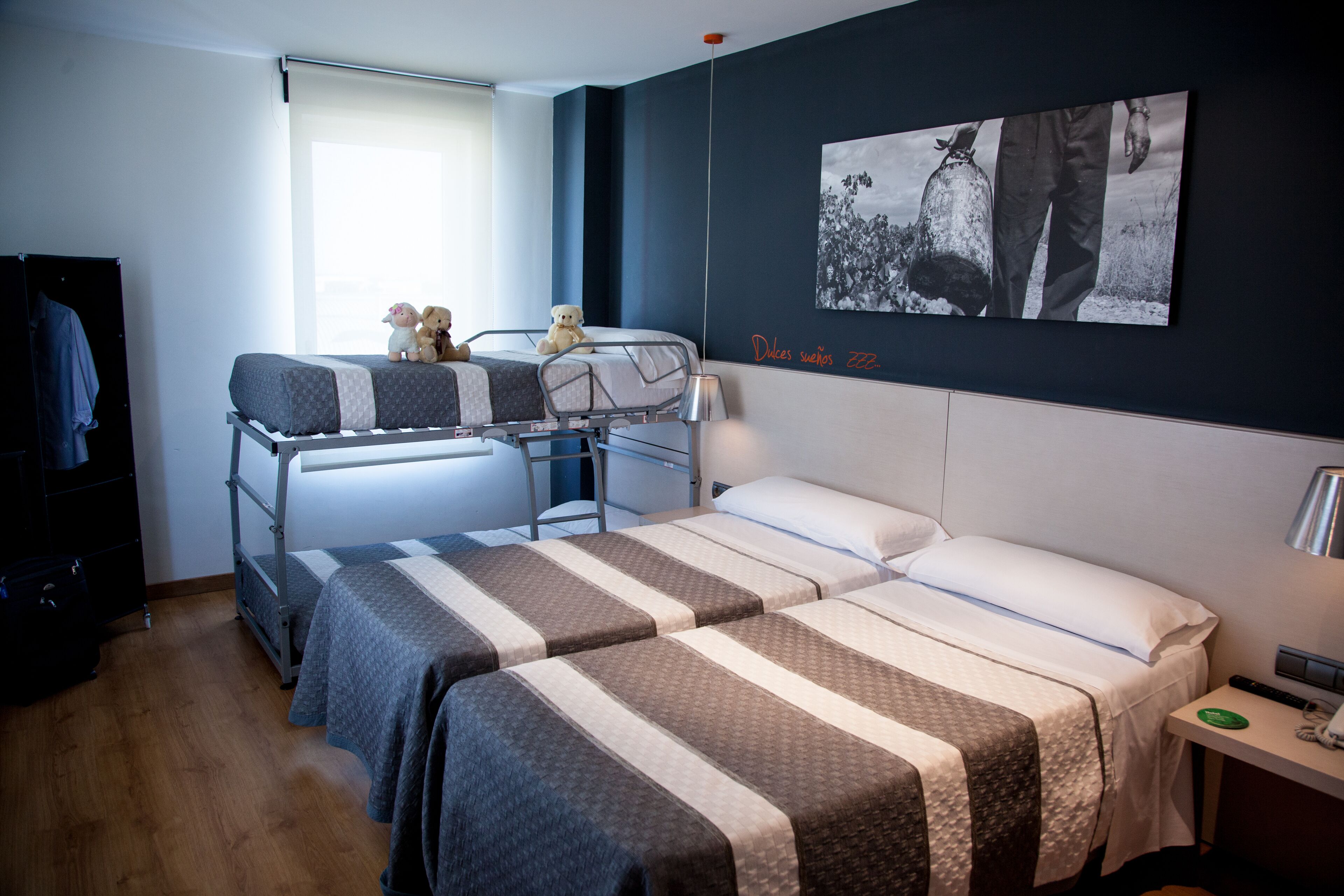 Coffres-forts dans les chambres, rideaux occultants, Wi-Fi gratuit