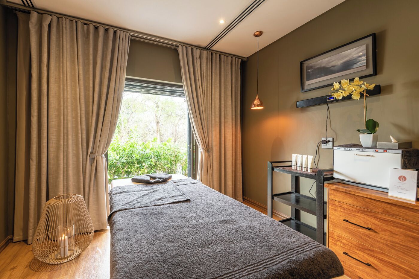 Hot stone massages, deep-tissue massages, Swedish massages, massages