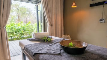 Baño turco, masajes con piedras calientes, masajes de tejido profundo