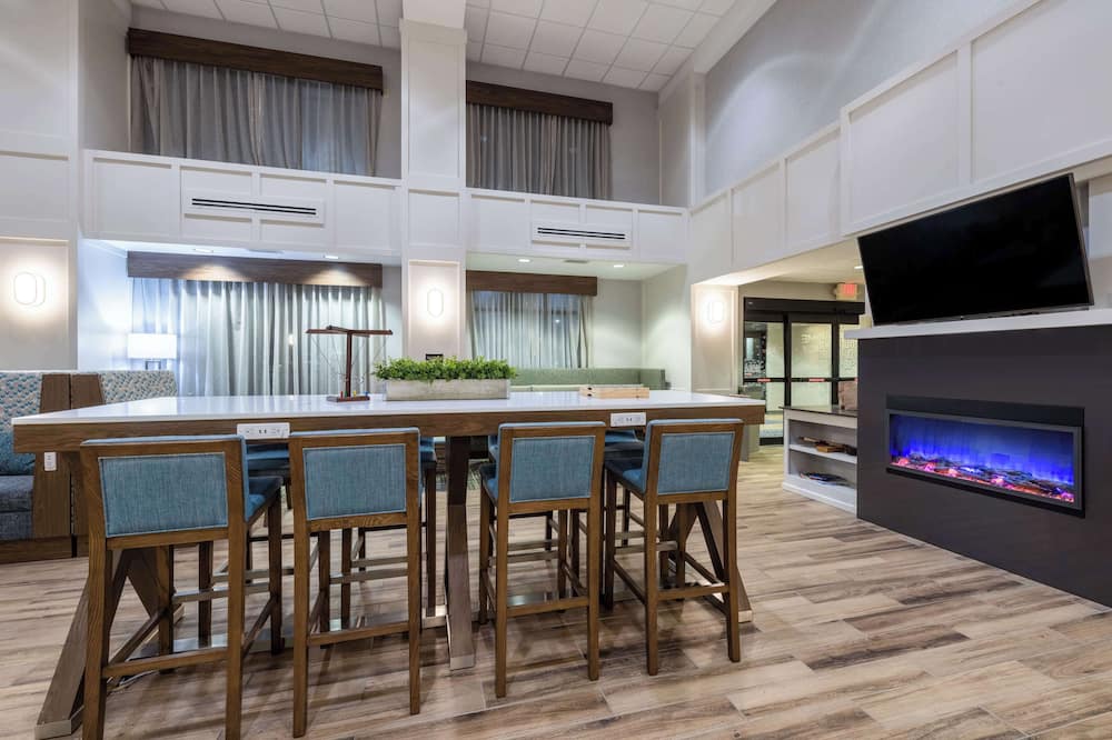 Hampton Inn & Suites Casper