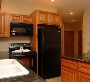 Fridge, microwave, dishwasher, coffee/tea maker