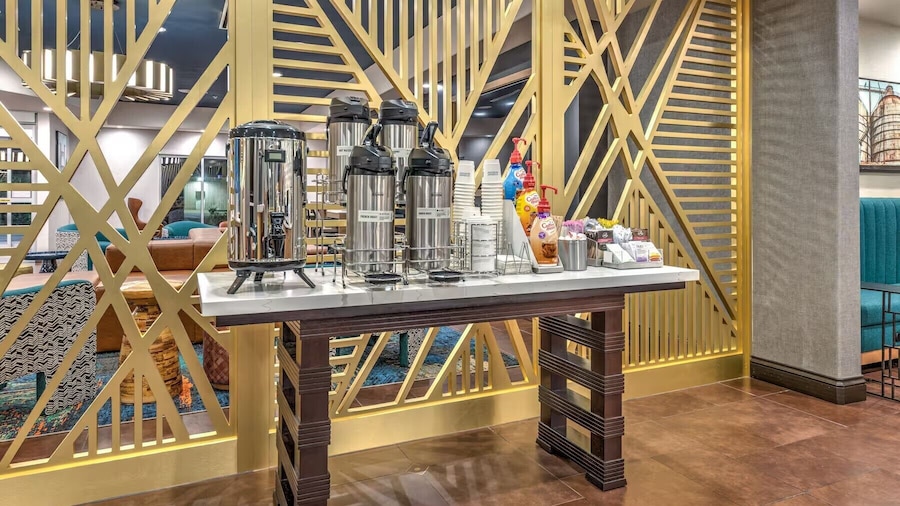 La Quinta Inn & Suites by Wyndham Woodway - Waco South