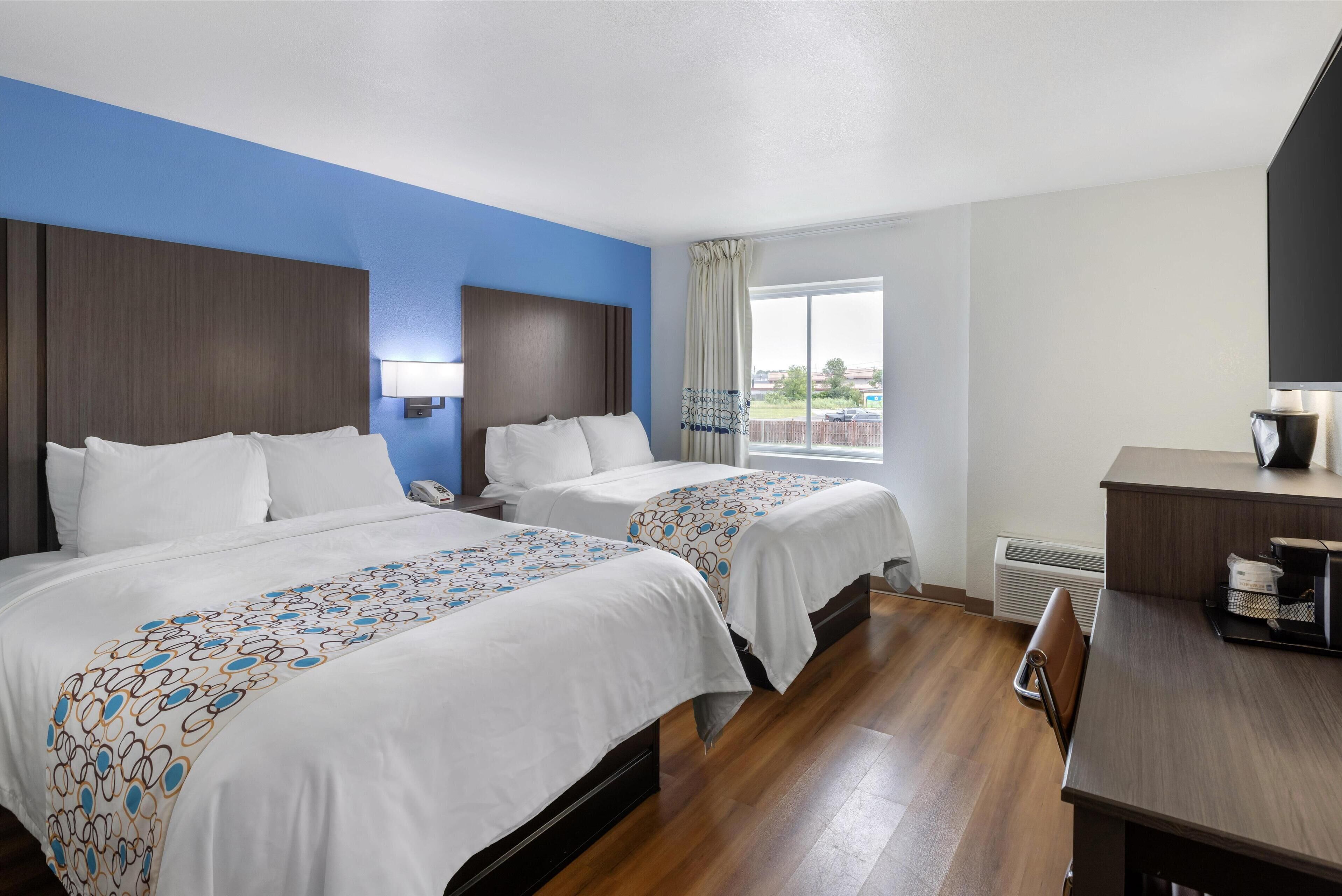 Photo - SureStay Plus Hotel by Best Western Niagara Falls East