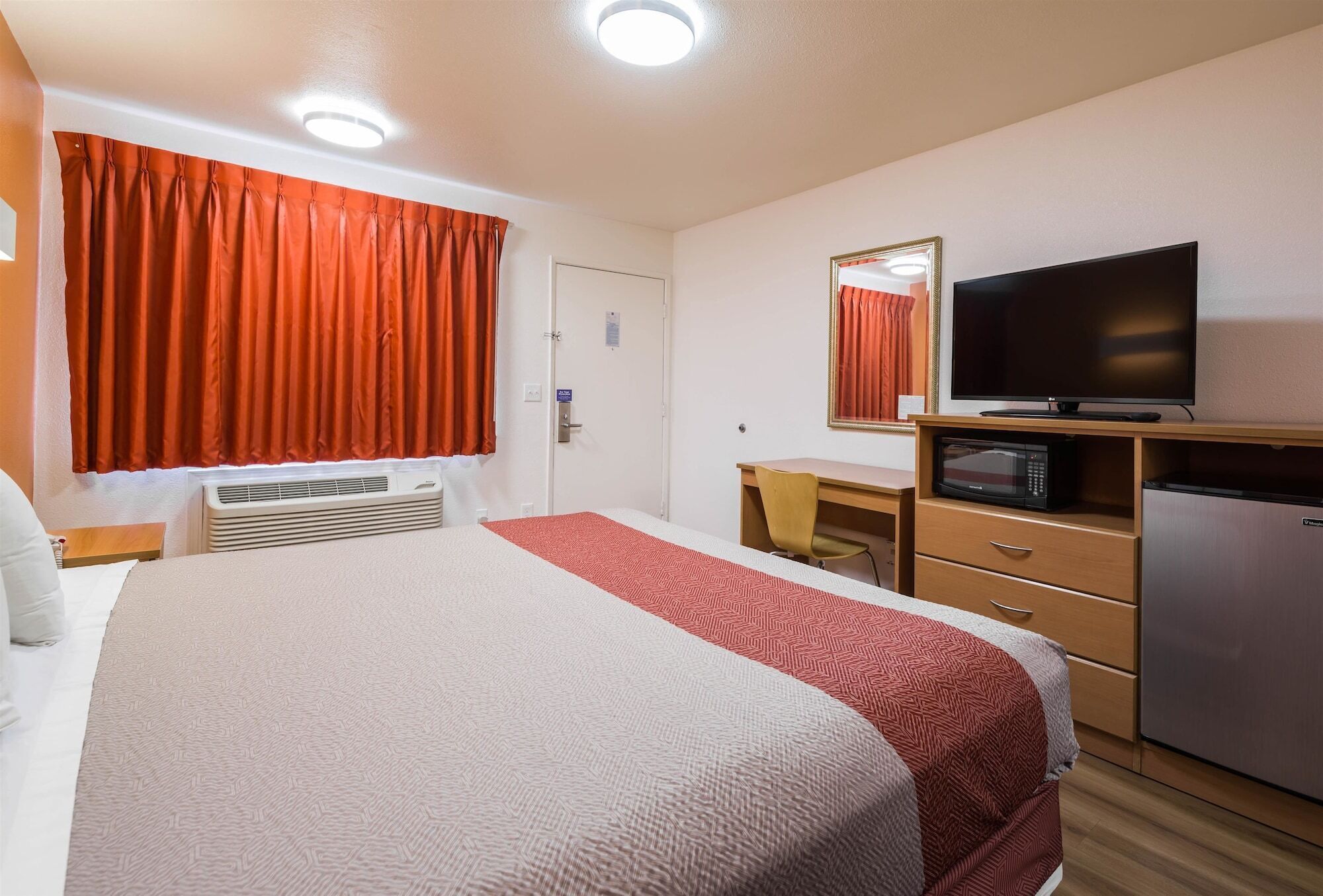 Wifi gratis y ropa de cama