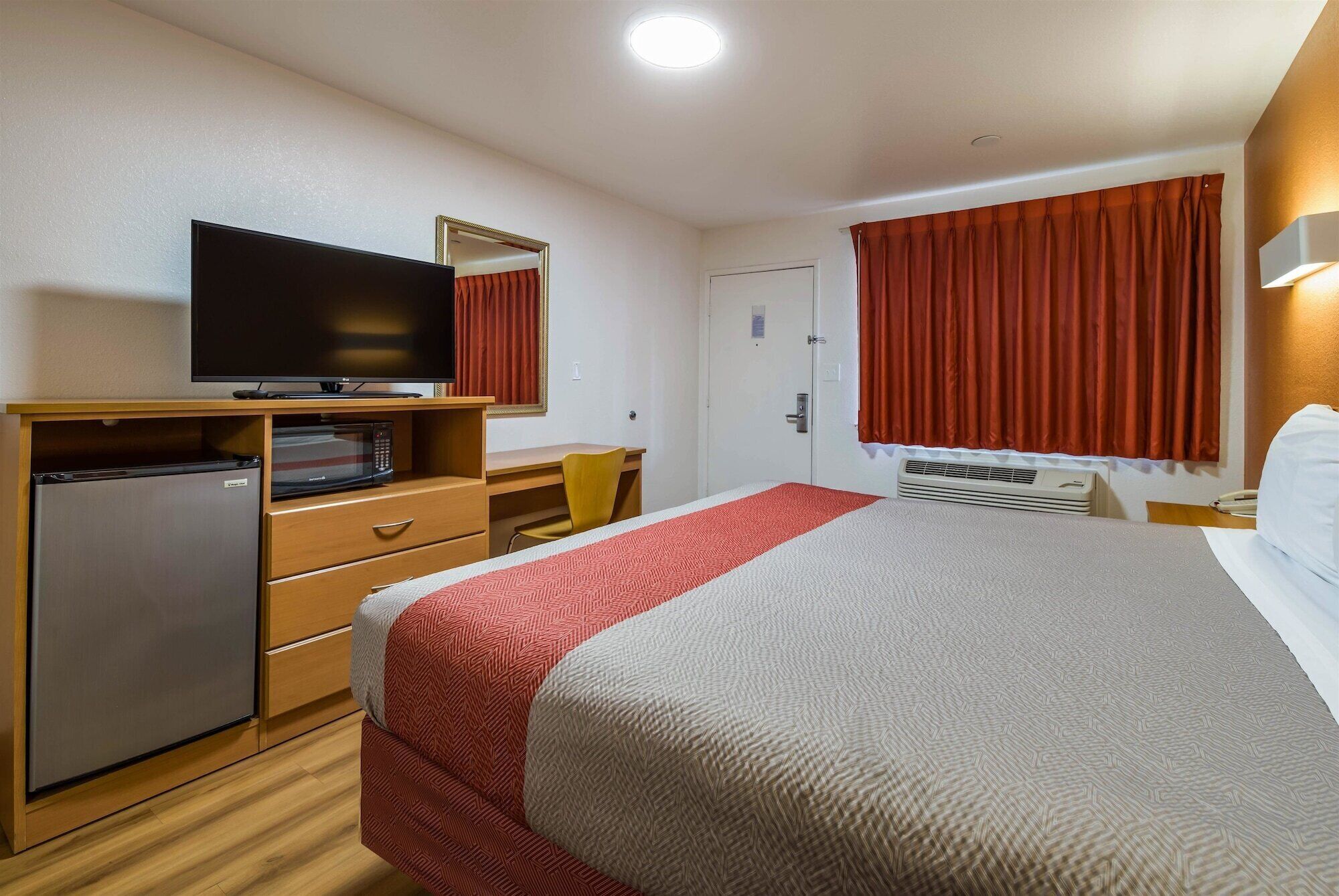 Wi-fi (inkludert) og sengetøy