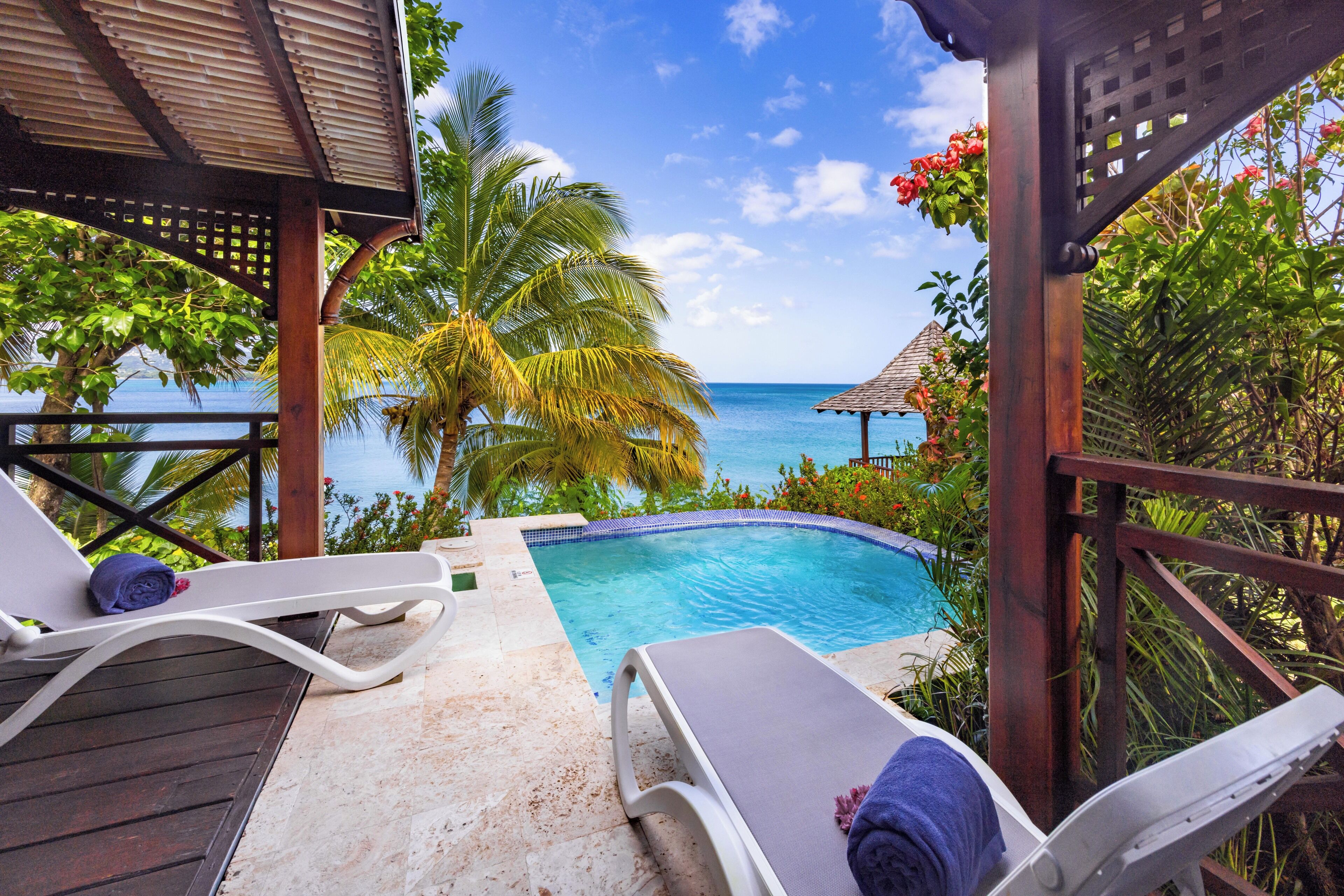 Water’s Edge Cottage | Private pool
