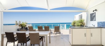 Rolling Surf Resort