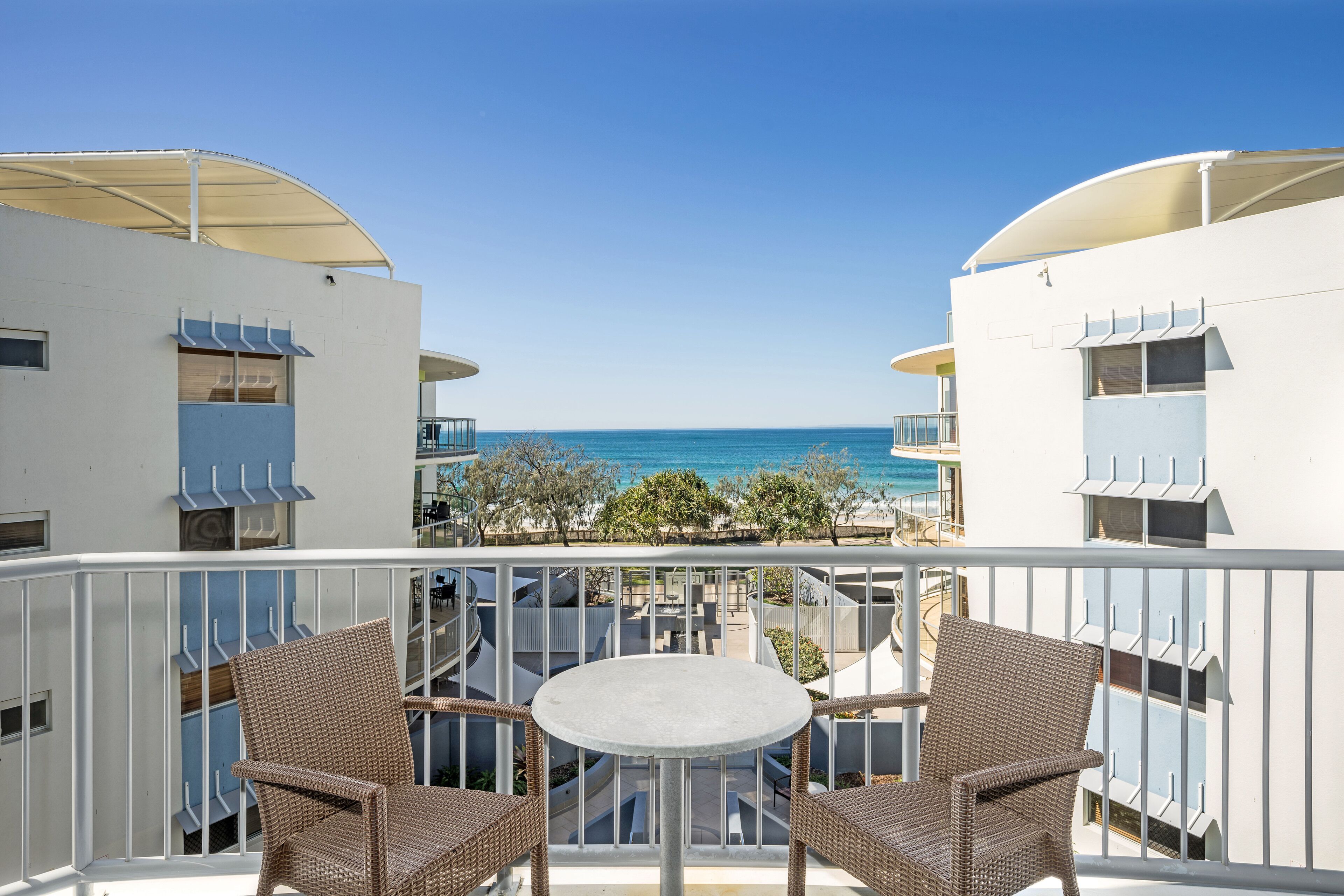 1 Bedroom Balcony - Poolside Tower | Vue de la chambre