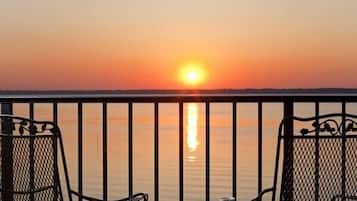Room, 1 King Bed (River Suite 204) | Balcony view