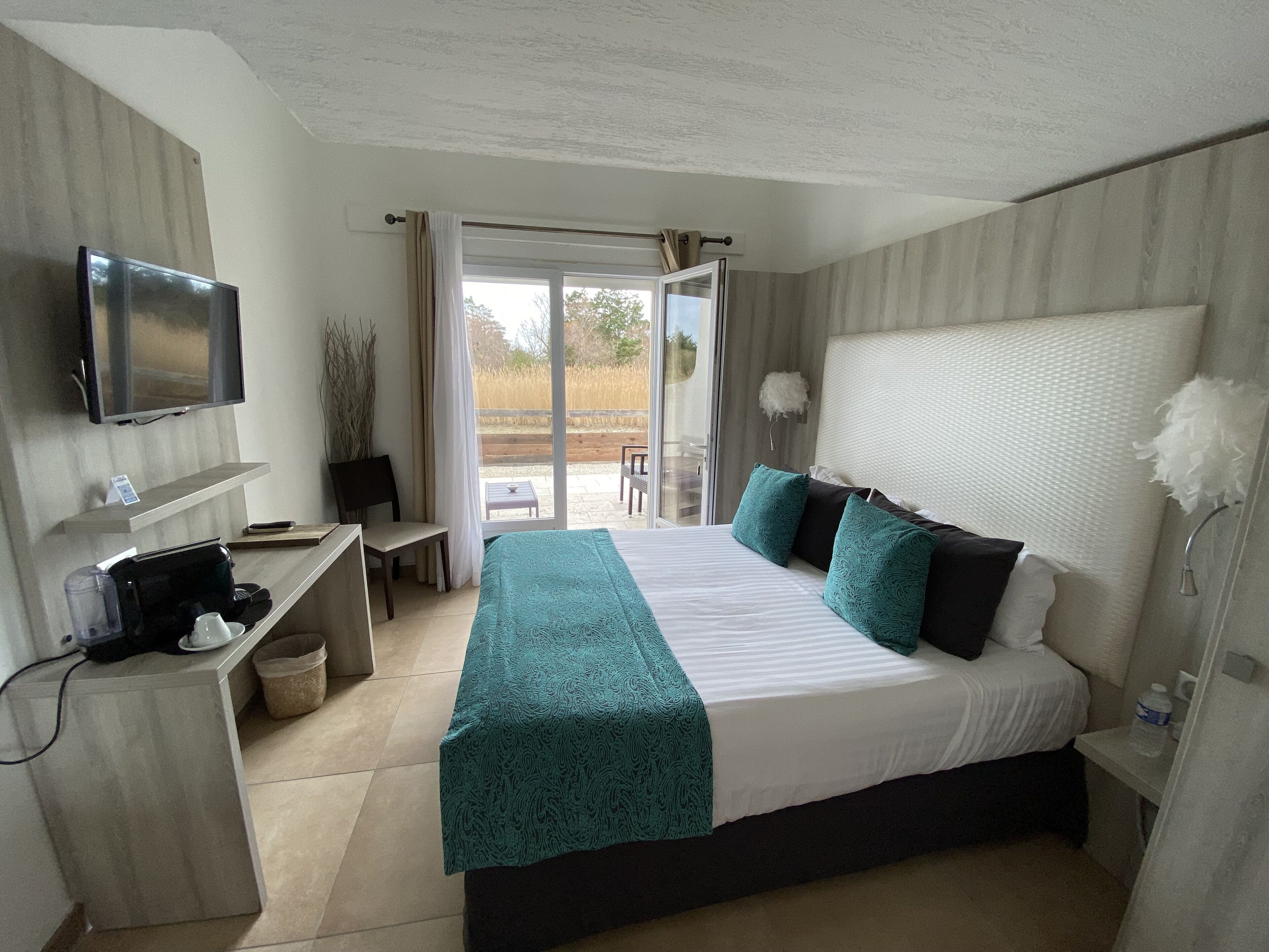 club double room | 1 bedroom, premium bedding, memory-foam beds, in-room safe