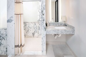Studio, 1 King Bed, Accessible (Hearing/Roll-in Shower) | Bathroom shower - Hilton Club West 57th Street New York (New York)
