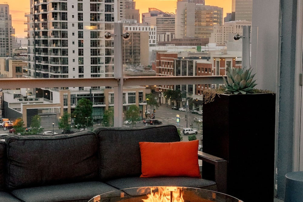 Hotel Indigo San Diego-Gaslamp Quarter by IHG