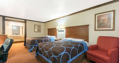 Super 8 by Wyndham Enid